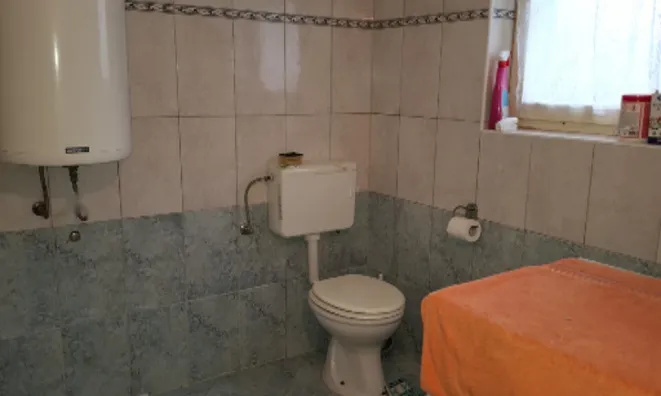Недвижимость Дом, Долга Вас: 9