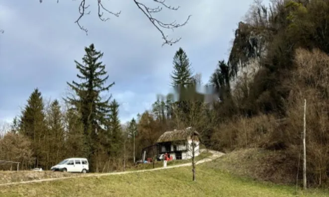 Недвижимость Дом, Лока при Жусму: 12