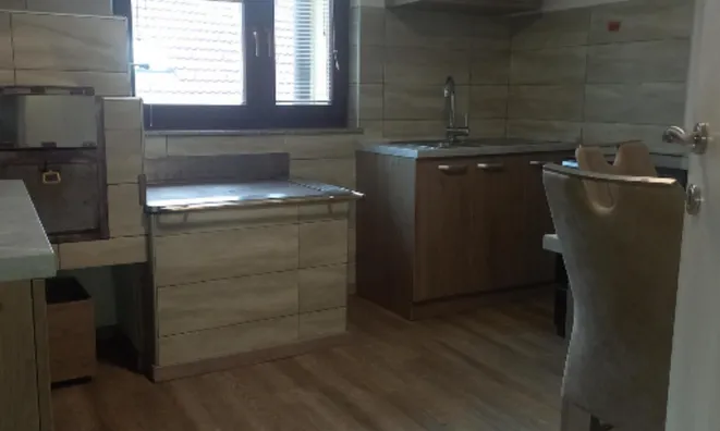 Недвижимость Дом, Ретье, Лошки Поток: 5