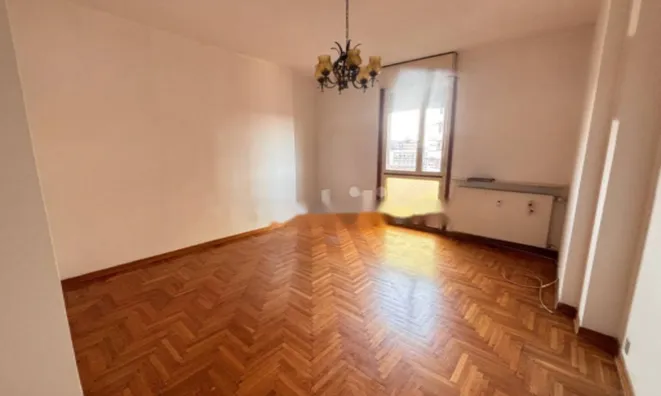 Недвижимость Четырехкомнатная Квартира в Центре Горизии: 4