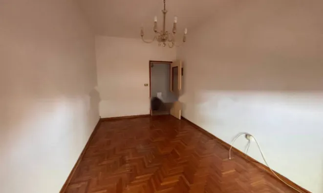 Недвижимость Четырехкомнатная Квартира в Центре Горизии: 10