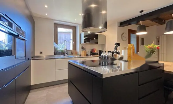 Недвижимость Single house 6 rooms: 6