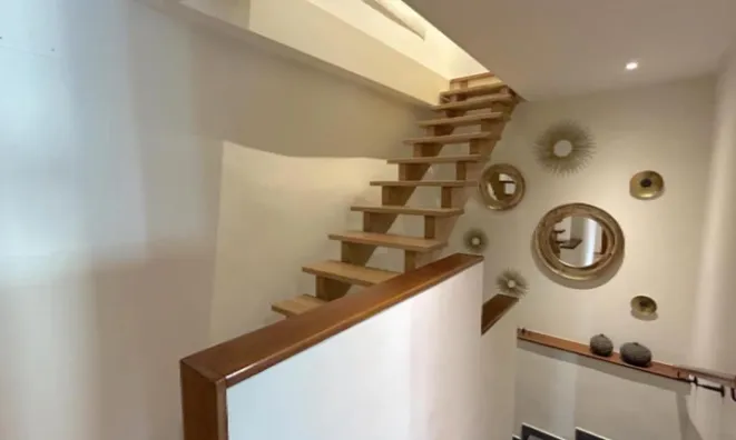 Недвижимость Single house 6 rooms: 8