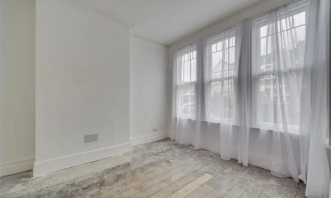 Недвижимость Cedar Road: 9