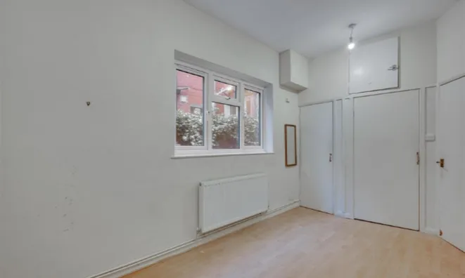 Недвижимость Cedar Road: 11