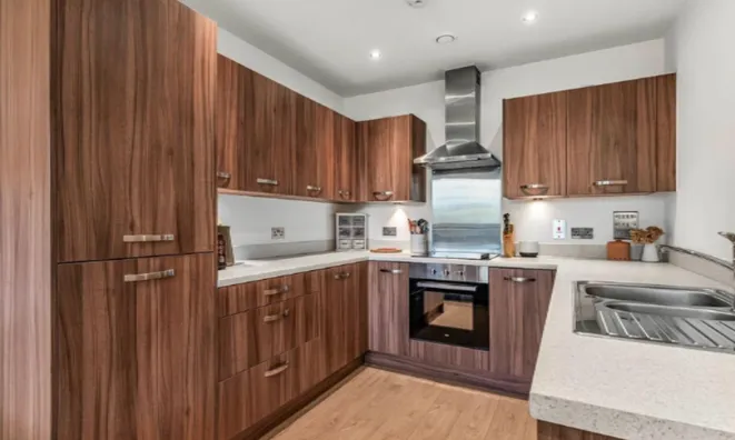 Недвижимость Edmund Street: 16