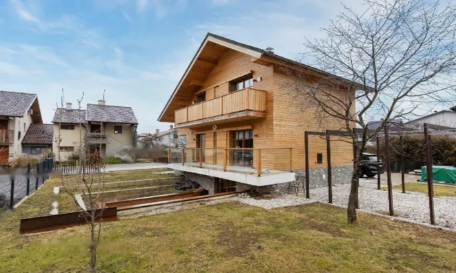 Недвижимость Дом, Блед: 20