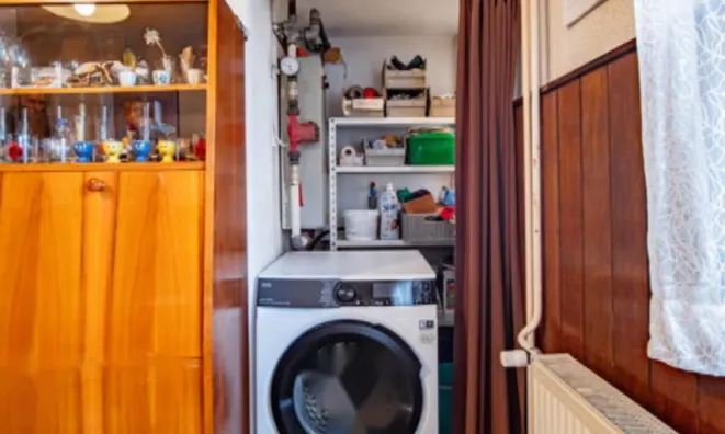 Недвижимость Трёхкомнатная квартира в центре: 8