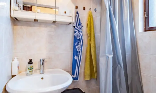 Недвижимость Трёхкомнатная квартира в центре: 16