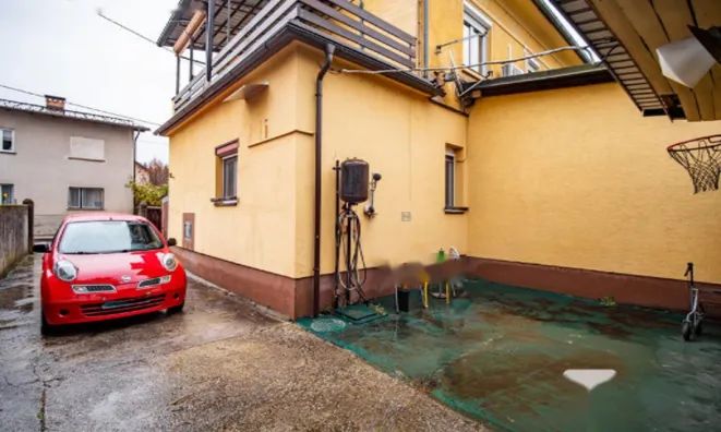 Недвижимость Трёхкомнатная квартира в центре: 22