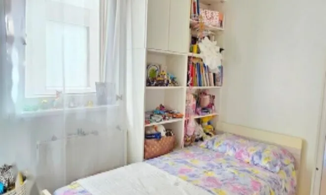 Недвижимость Однокомнатная квартира Брод: 4