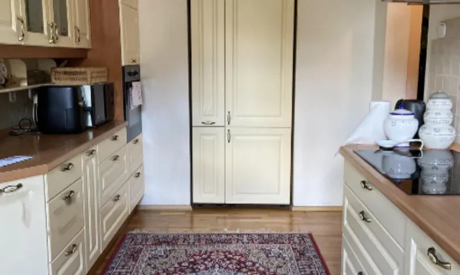 Недвижимость Квартира 4 комнаты ТАБОР: 2