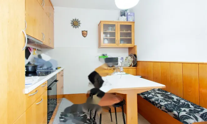 Недвижимость 2-комнатная квартира в Шишке: 1