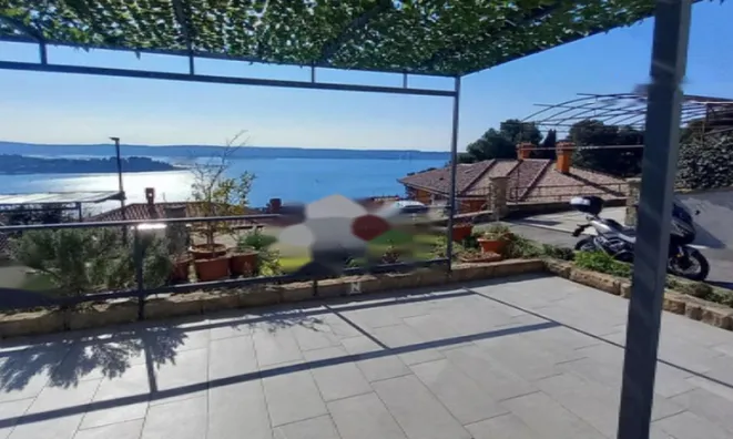 Недвижимость Трёхкомнатная квартира в Портороже: 3