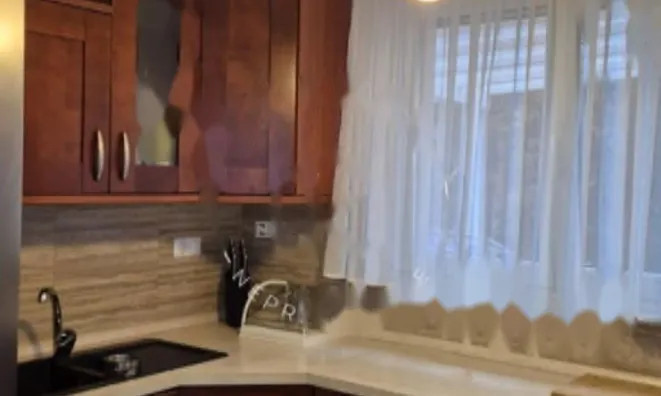 Недвижимость Дом, Состро: 4