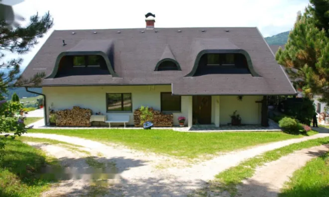 Недвижимость Усадьба 'Кметияново Ремшник': 2