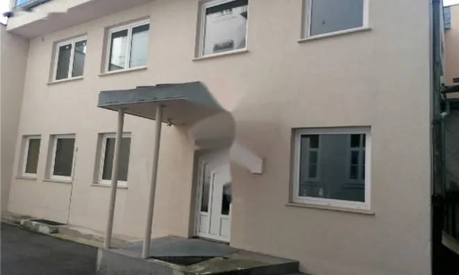 Недвижимость Коммерческое помещение в центре: 2