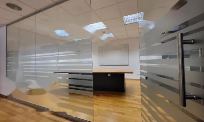 Недвижимость Офисное помещение в центре: 1