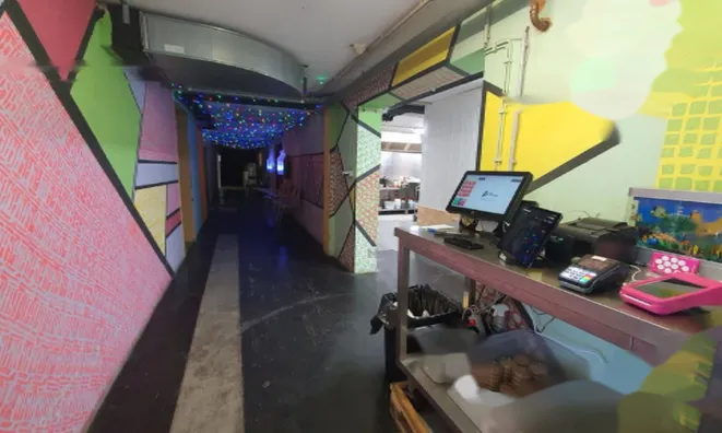 Недвижимость Нежилое помещение в Мосте: 13