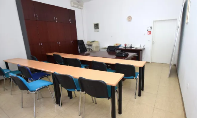 Недвижимость Офисное помещение Шишка: 4