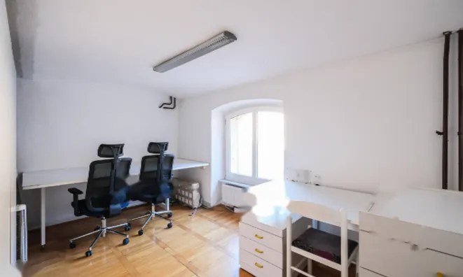 Недвижимость Офисное помещение Вич: 6