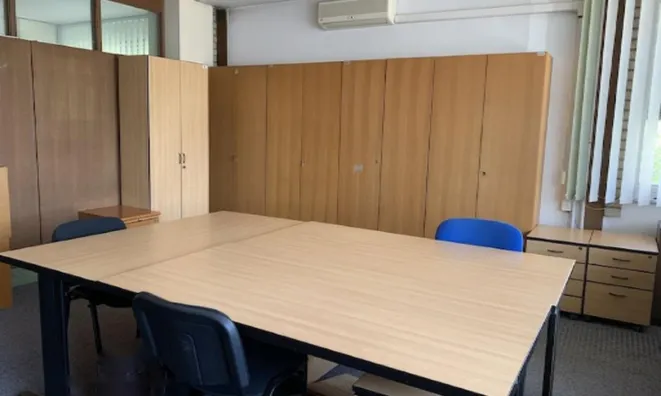 Недвижимость Офис Нове Ярше: 4