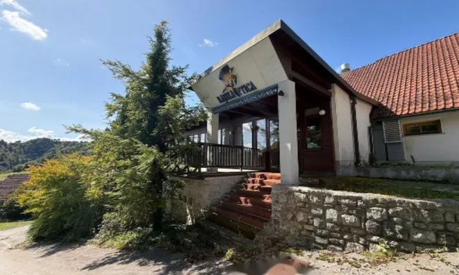 Недвижимость Гостиница с ночлегом Брежье: 2