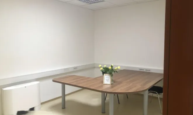 Недвижимость Комбинированное коммерческое пространство: 6