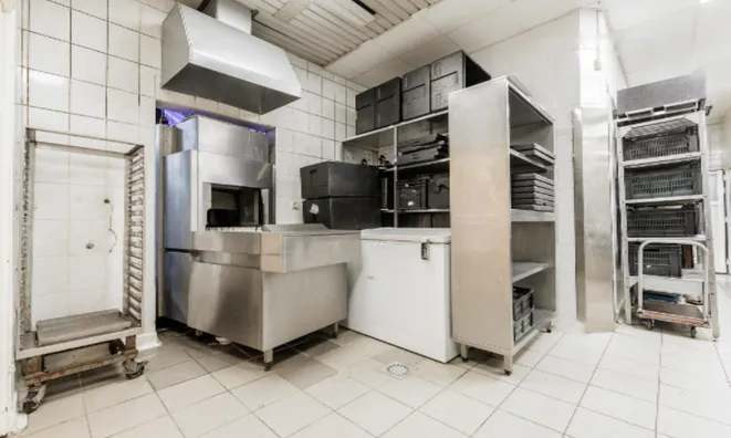 Недвижимость Коммерческое помещение Чрнуче: 14