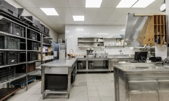 Недвижимость Коммерческое помещение Чрнуче: 17