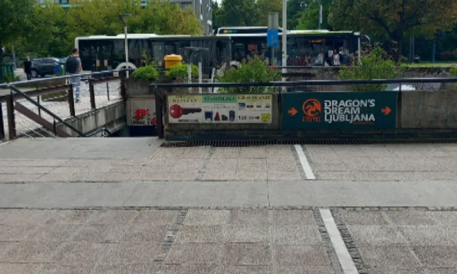 Недвижимость Коммерческое помещение Бежиград: 11