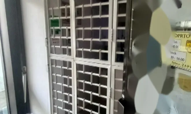 Недвижимость Коммерческое помещение Бежиград: 20