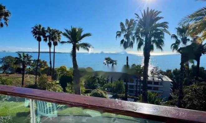 Недвижимость Apartment Croix des Gardes: 1