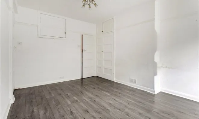 Недвижимость Garden Row: 2