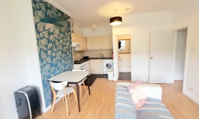 Недвижимость Great North Road: 2