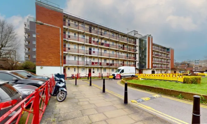 Недвижимость Cannon Street Road: 7