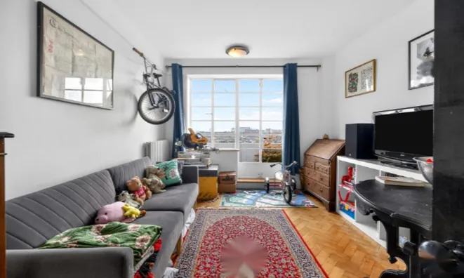 Недвижимость Shepherds Bush Road: 10