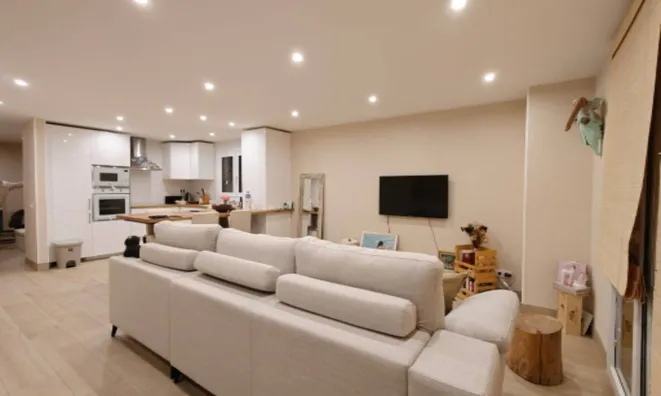 Недвижимость Flat for sale in Can Noguer, Escaldes: 1