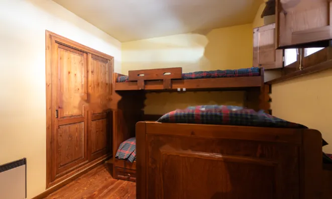 Недвижимость Apartment for sale in El Tarter, 1 bedroom: 17