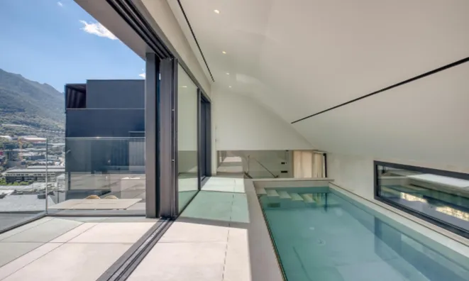 Недвижимость Triplex penthouse with private indoor pool: 3