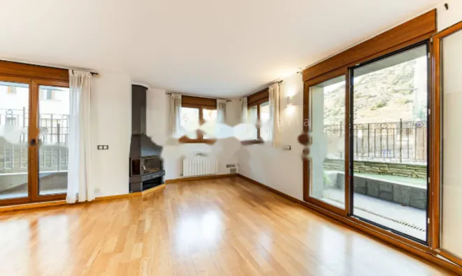 Недвижимость Flat for sale in Ordino: 1