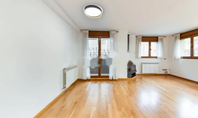 Недвижимость Flat for sale in Ordino: 2