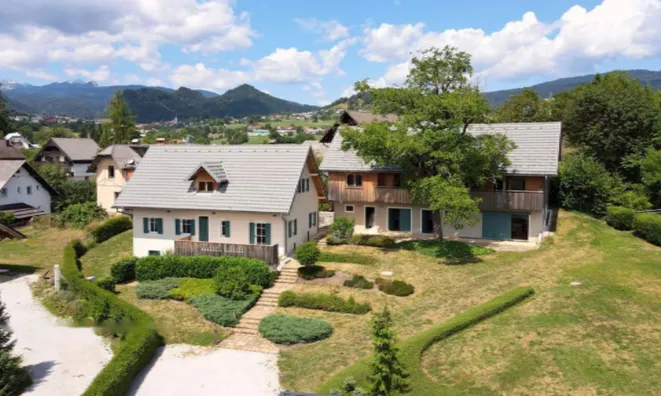 Недвижимость Дом в Бледе с видом на замок: 1