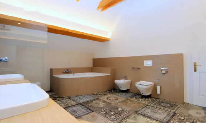 Недвижимость Дом в Бледе с видом на замок: 15