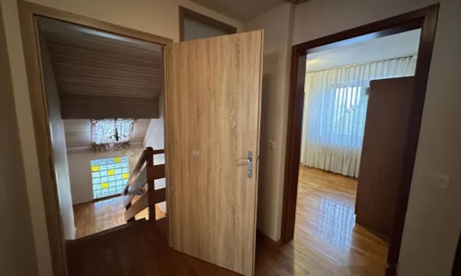 Недвижимость Дом, Засип: 6