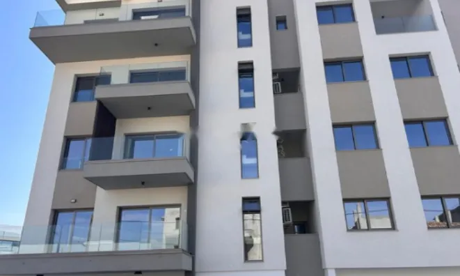 Недвижимость 3 Bedroom Apartment For Sale with Roof Garden in Agios Athanasios, Limassol: 1