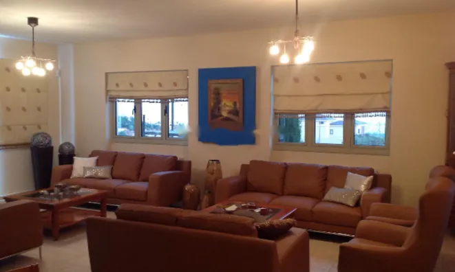 Недвижимость 5 Bedroom Villa For Sale In Limassol in Agia Fylaxis: 7