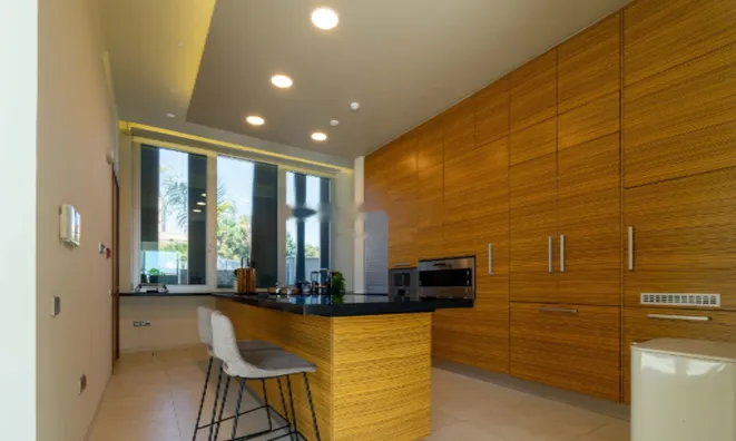 Недвижимость 6 Bedrooms Villa For sale in Germasogeia, Limassol: 9