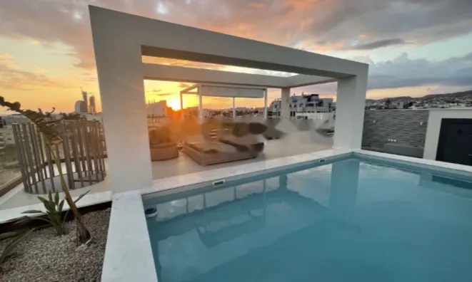 Недвижимость 3 Bedroom Penthouse with Sea Views For Sale in Limassol, Potamos Germasogeias: 1