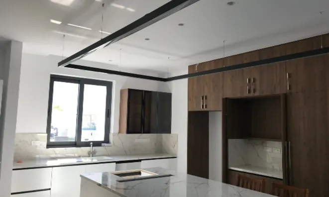 Недвижимость 4 Bedroom Villa For Sale in Limassol, Kato Polemidia: 1